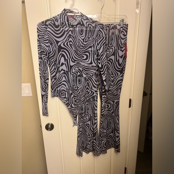 Shoedazzle // Sz M // BNWT - Picture 2 of 4